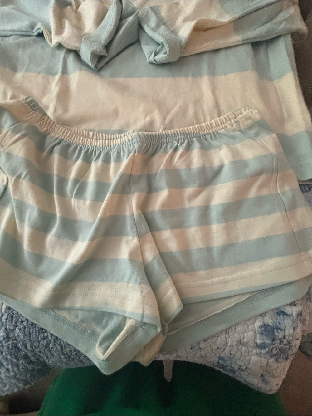 Daily Drills Women's Mint Green and White Striped Lounge Set - Picture 8 of 9